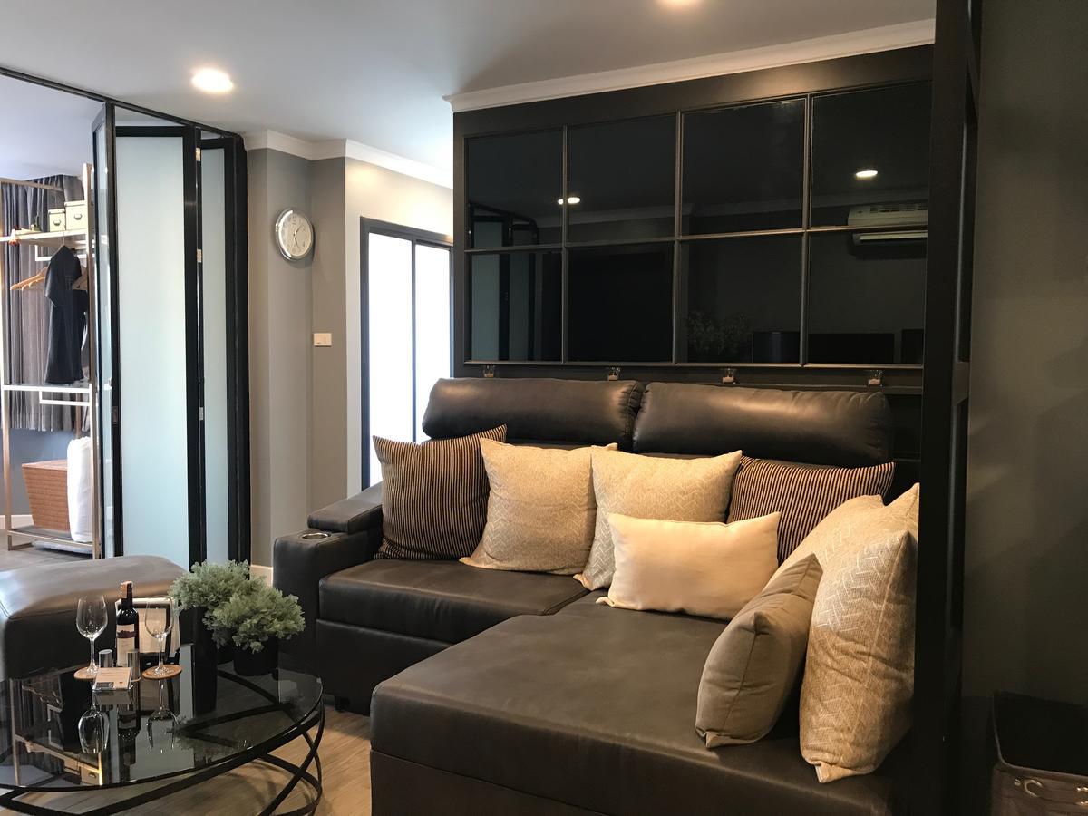 Stay In Style At Nimman R306A Chiang Mai Exterior photo